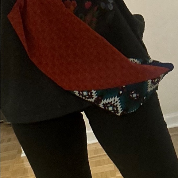 Handmade by O•A•B•S ( me !) Red and Teal Patterned Scarf - Picture 1 of 14